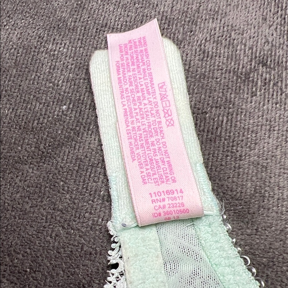 Victoria's Secret Dream Angels Unlined Demi Lace Underwire Bra in Soft Mint 34C - Picture 11 of 12